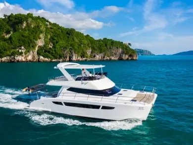 Yacht privé pour la sortie en mer